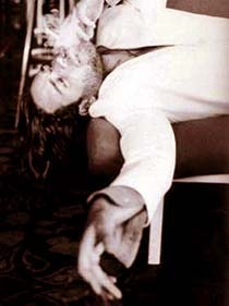 fumoLinks.jpg (15936 bytes)